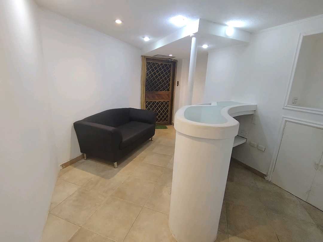 Oficina en alquiler en el C.C. Caribean Plaza NF-9639259 - Foto 2