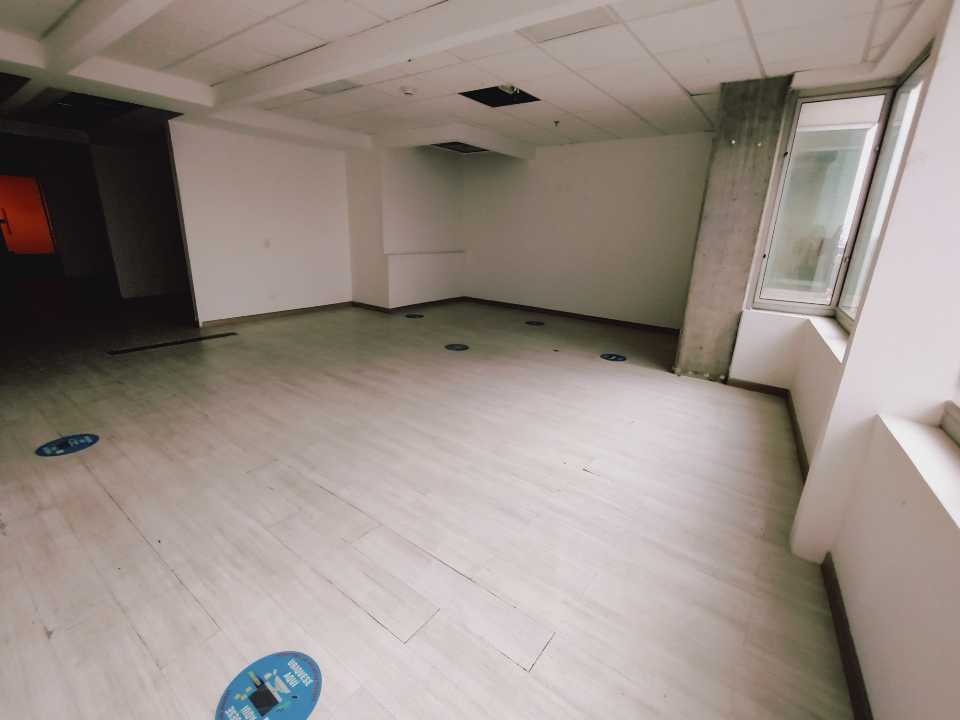 oficina en arriendo 658 m2 a 5 minutos del aeropuerto