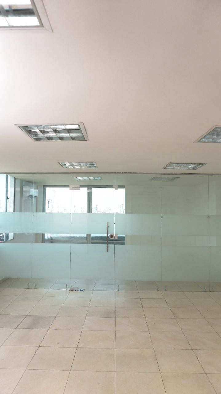 OFICINA EN ARRIENDO EN MANGA - CARTAGENA