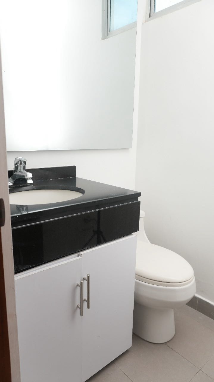 OFICINA EN ARRIENDO EN MANGA - CARTAGENA