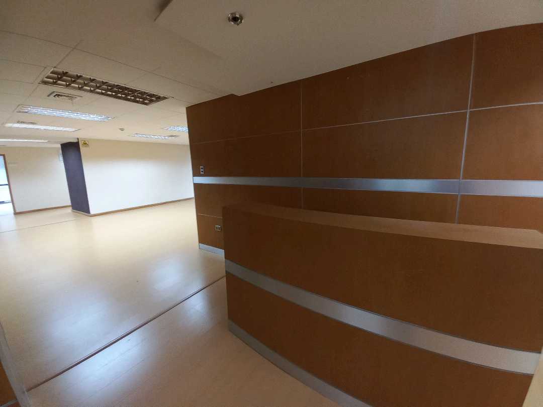 Oficina en Alquiler en Torre Camoruco Av. Bolívar Norte AR-9212324 - Foto 4