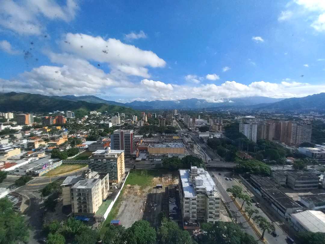 Oficina en Alquiler en Torre Camoruco Av. Bolívar Norte AR-9212324 - Foto 9