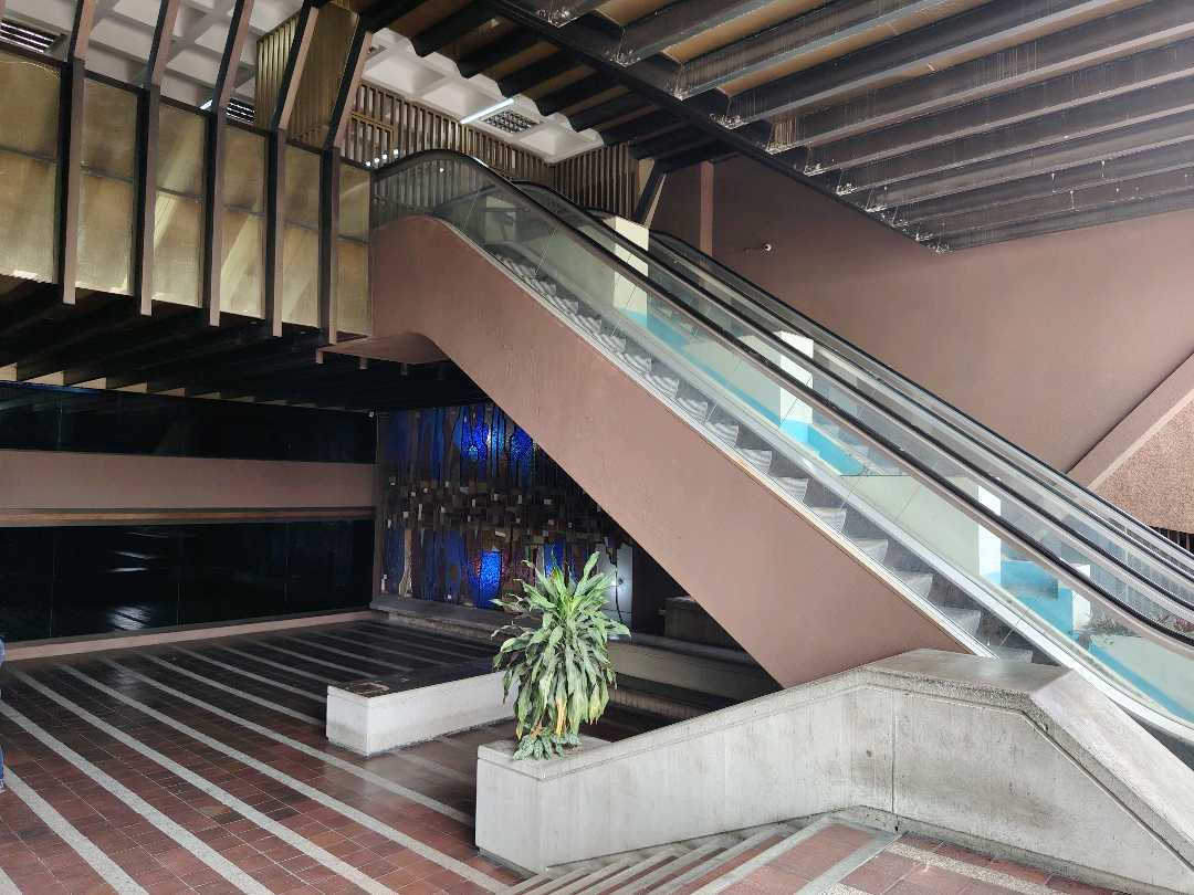 OFICINA EN VENTA AV CEDEÑO TORRE EMPRESARIAL LV-9580167 - Foto 4