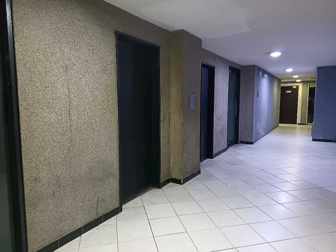 OFICINA EN VENTA EN EL MULTICENTRO PASEO PARRAL IG-9669873 - Foto 3