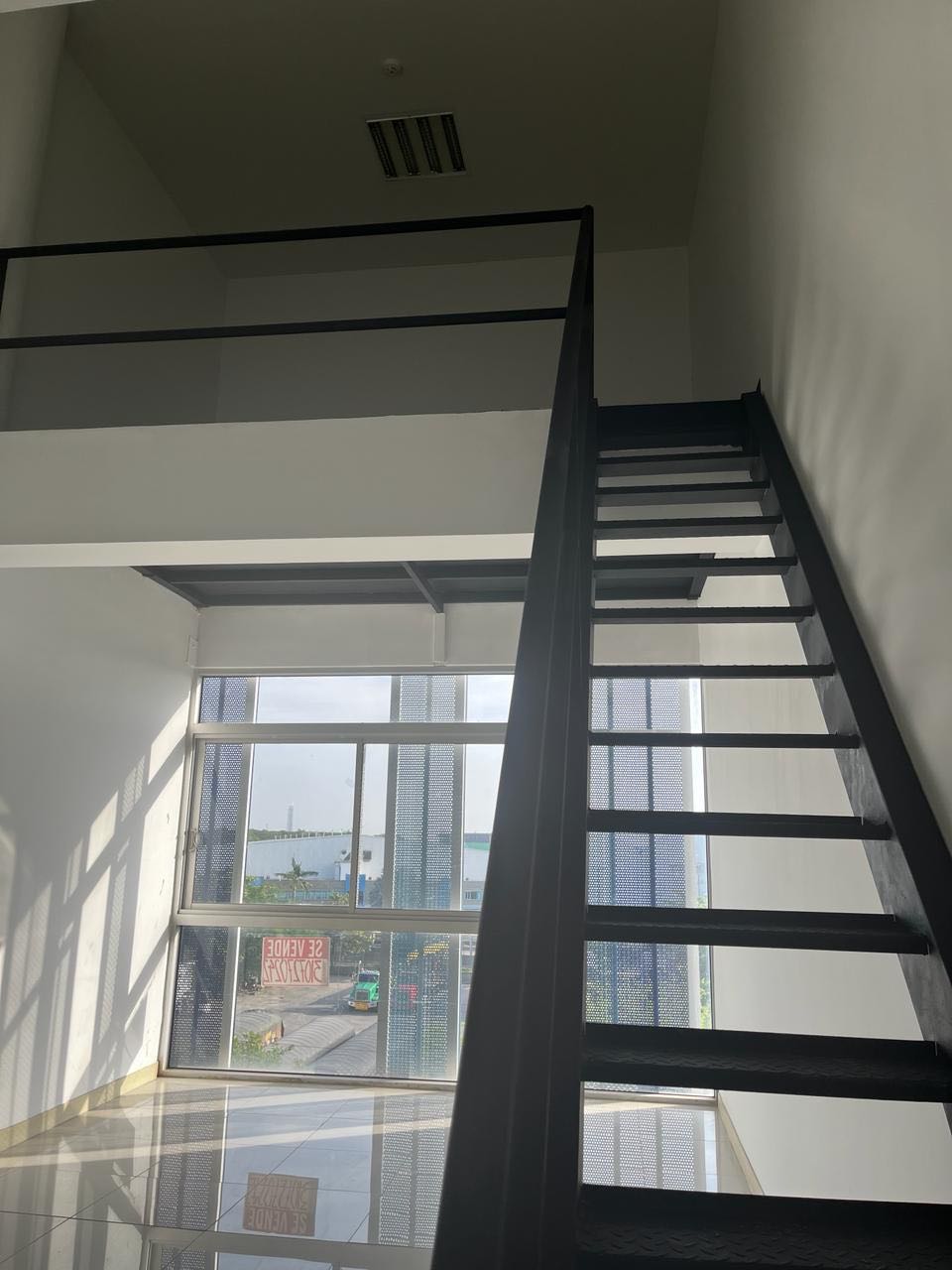 OFICINA EN VENTA EN MAMONAL - CARTAGENA