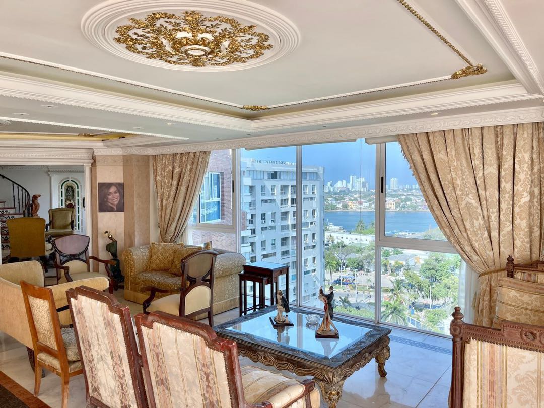 PENTHOUSE EN ARRIENDO EN BOCAGRANDE - CARTAGENA