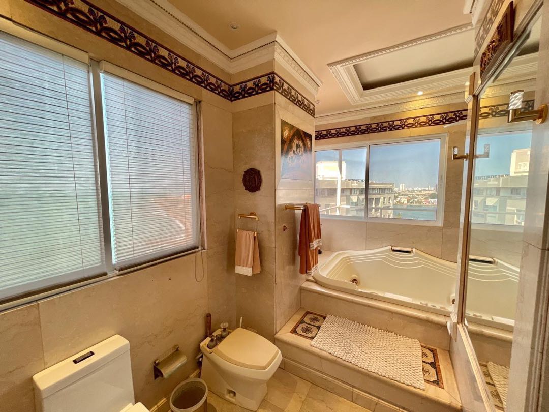 PENTHOUSE EN ARRIENDO EN BOCAGRANDE - CARTAGENA