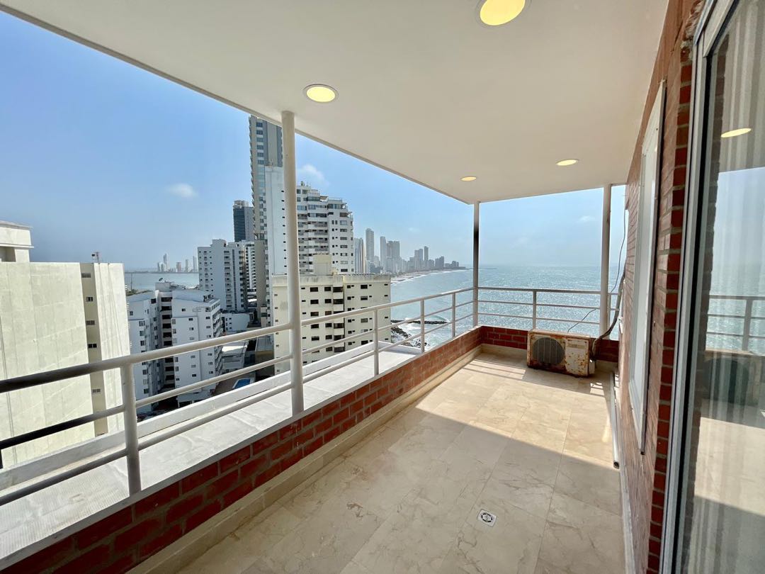 PENTHOUSE EN ARRIENDO EN BOCAGRANDE - CARTAGENA