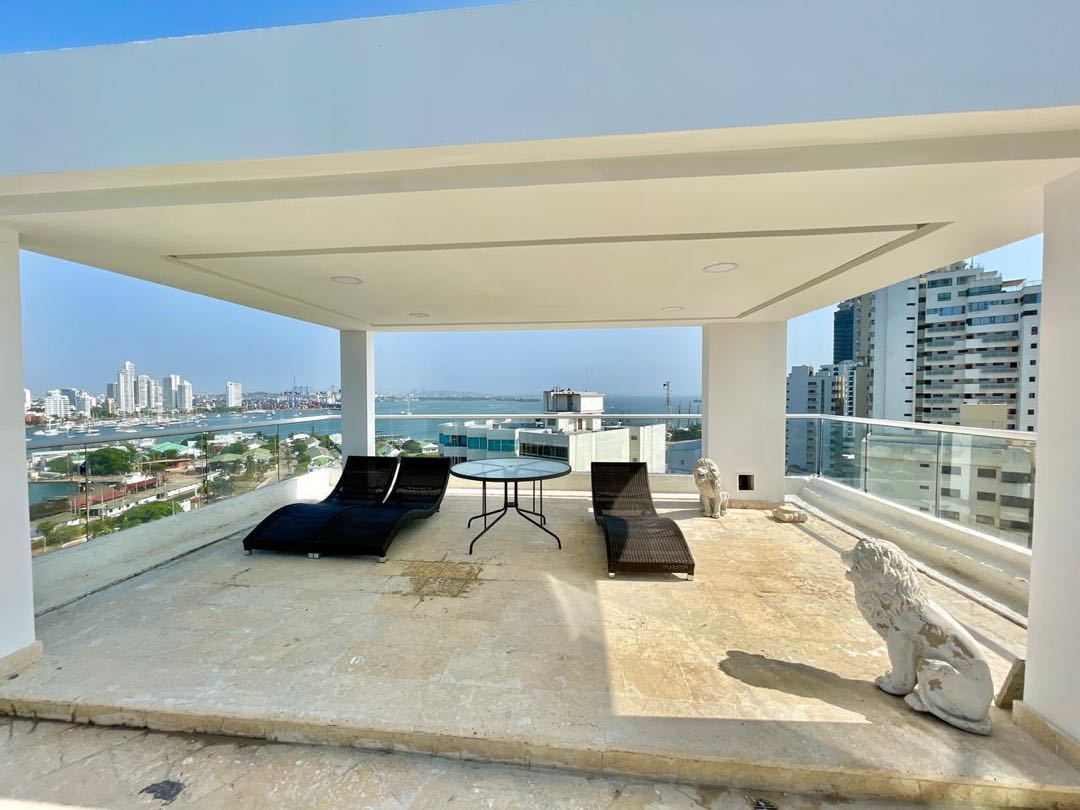 PENTHOUSE EN ARRIENDO EN BOCAGRANDE - CARTAGENA