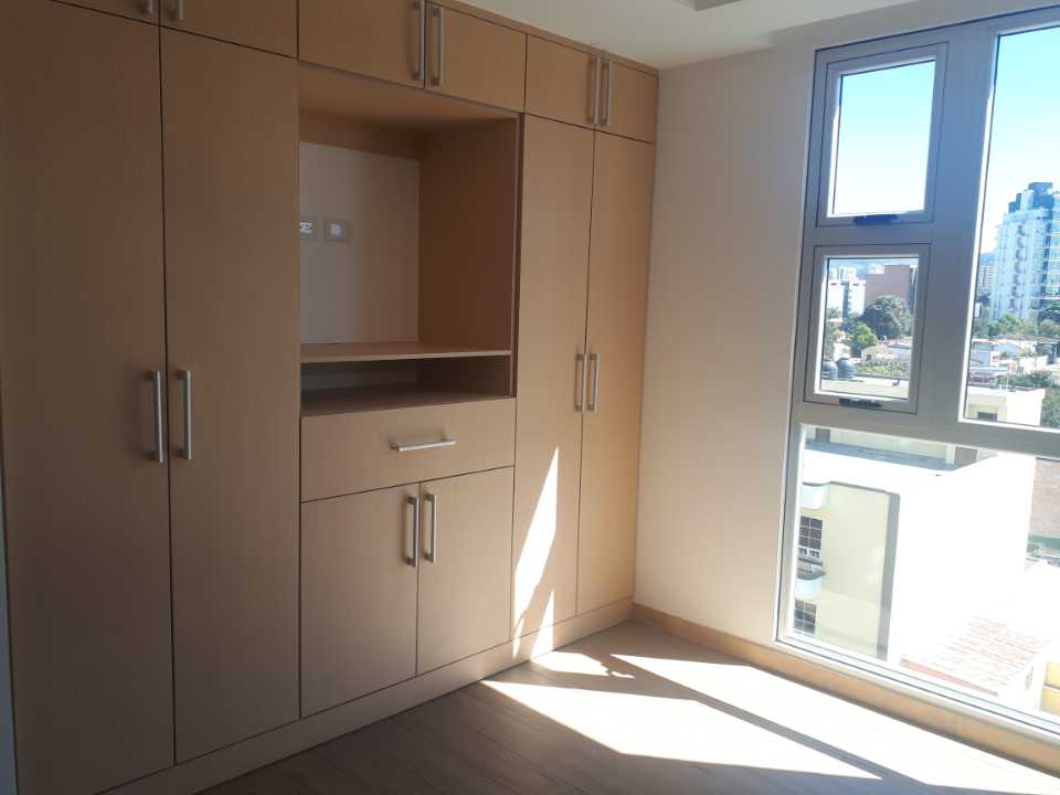 APARTAMENTO EN ALQUILER EN ZONA 10  –  2 HABITACIONES - Miniatura 5