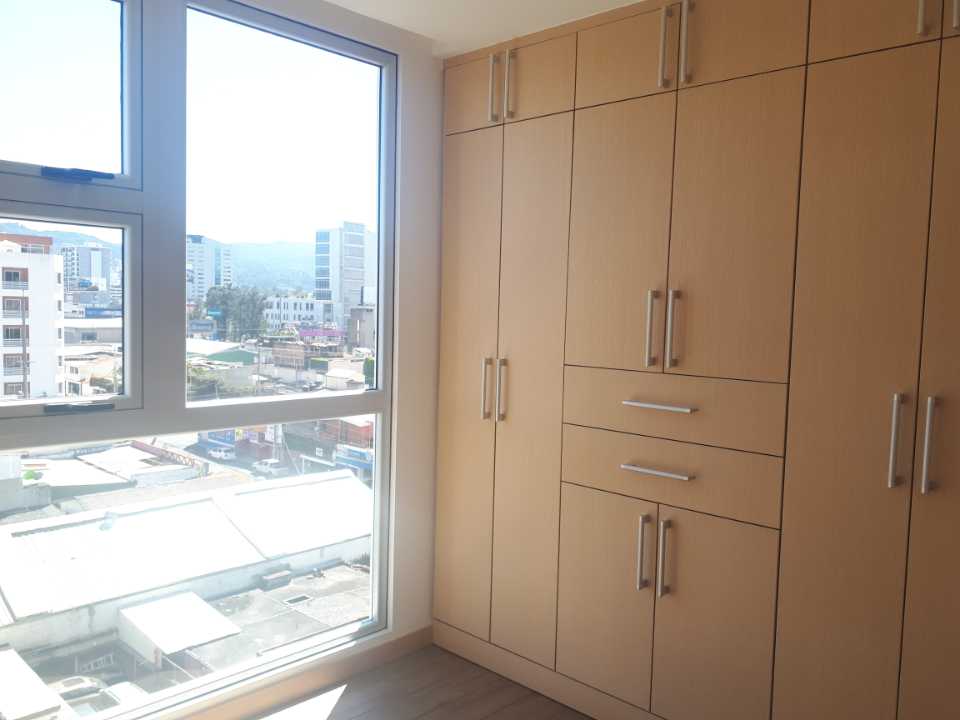 APARTAMENTO EN ALQUILER EN ZONA 10  –  2 HABITACIONES - Miniatura 6