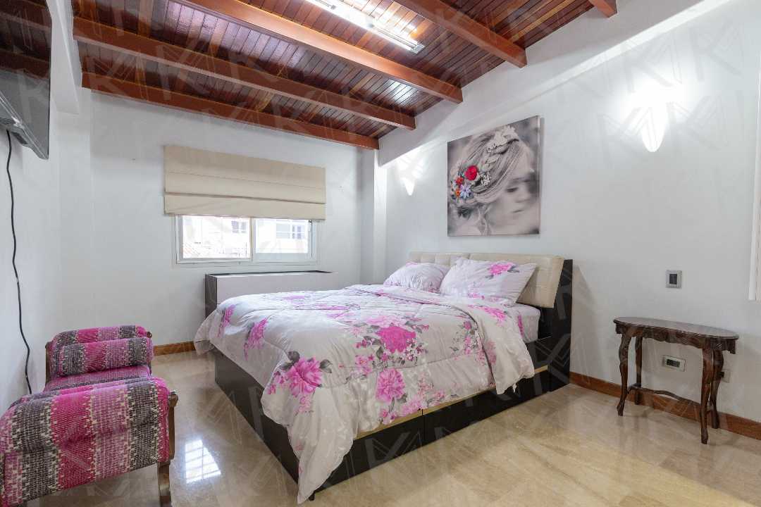 Santa Paula - Casa en Venta
