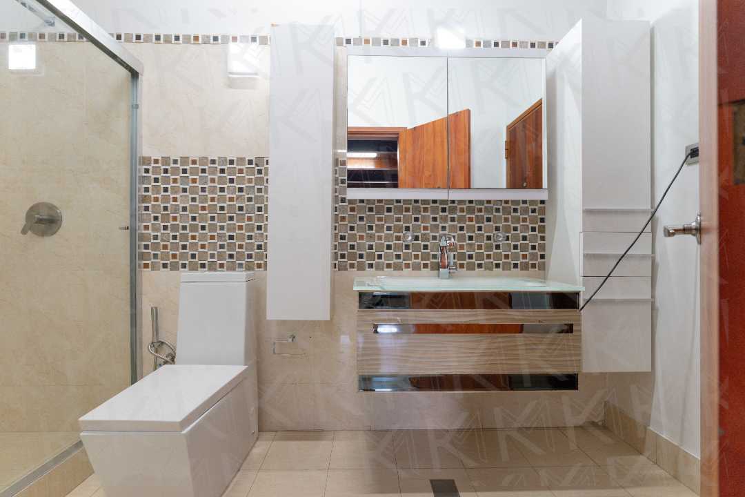 Santa Paula - Casa en Venta