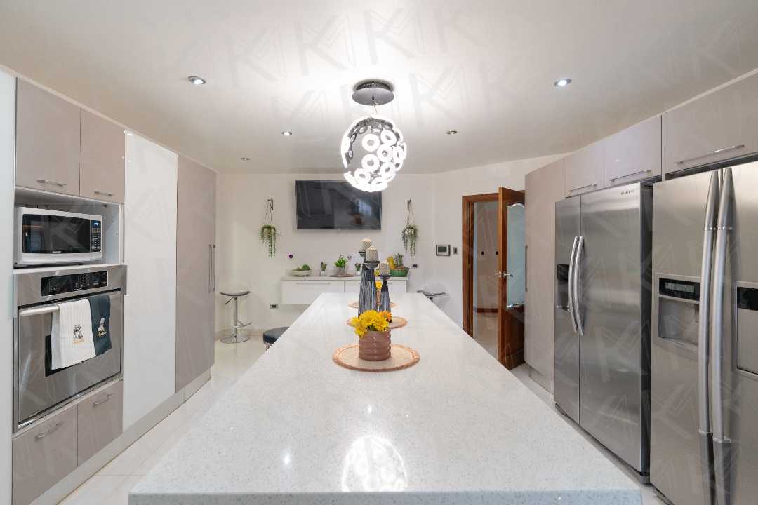 Santa Paula - Casa en Venta