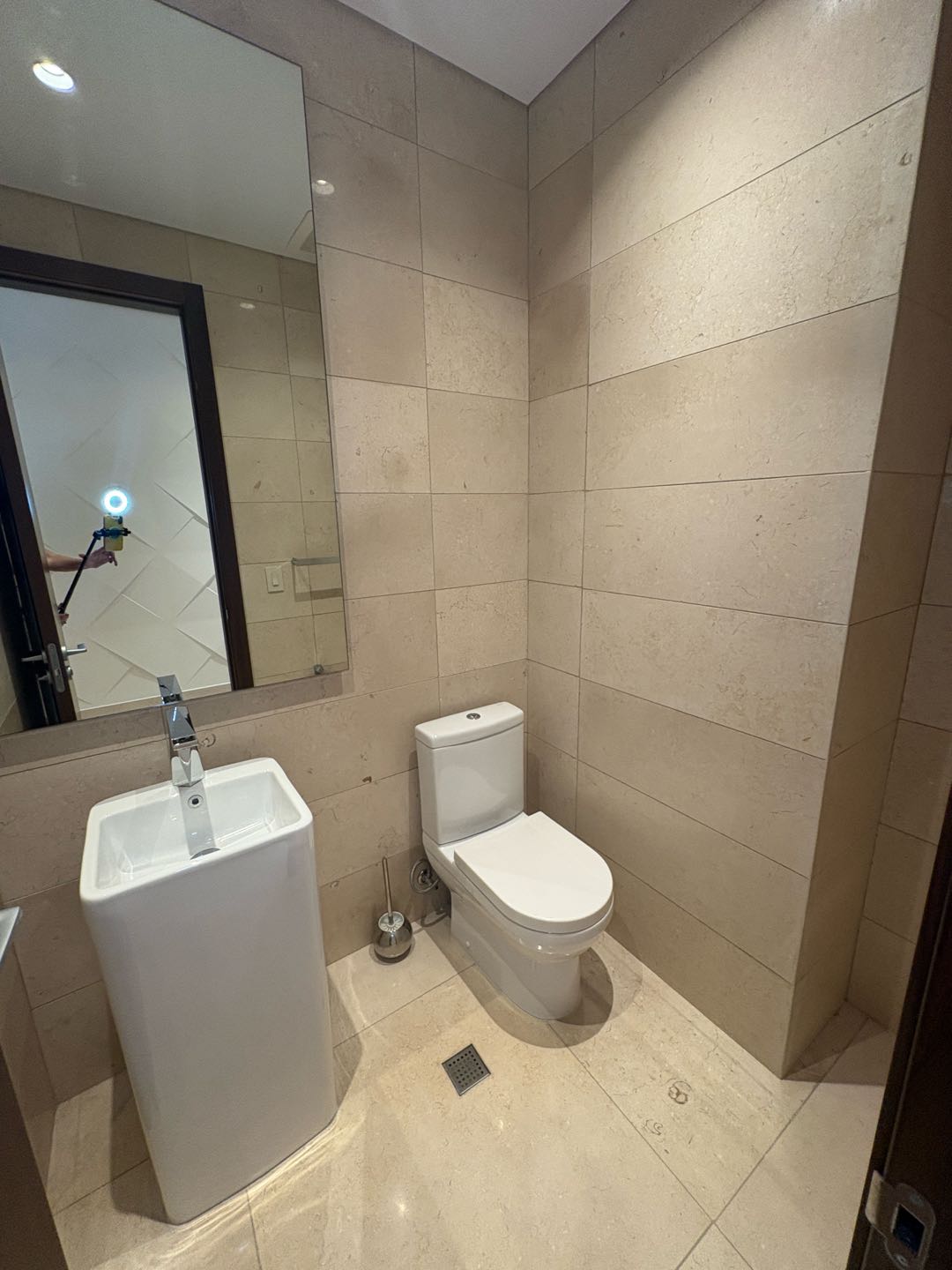 Se Alquila Apartamento Finamente Amoblado en PH Windrose Coco del Mar