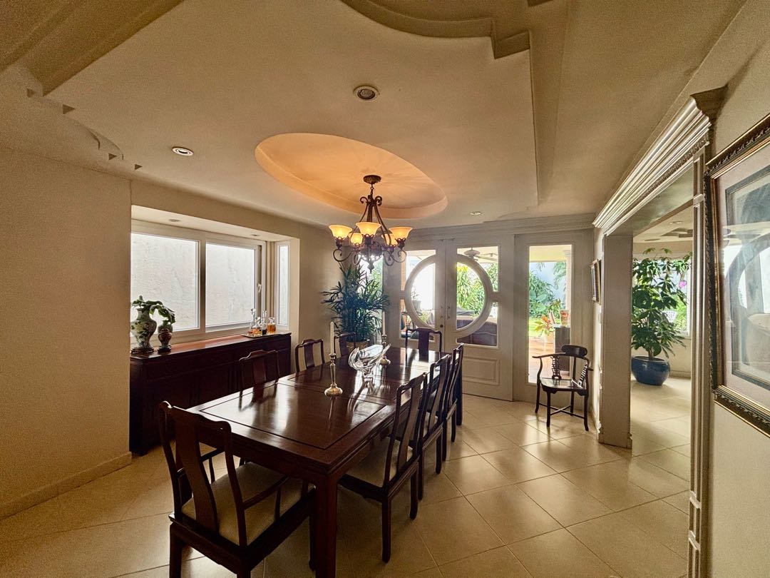 Se Alquila Casa en Obarrio, Zonificacion Residencial o Comercial