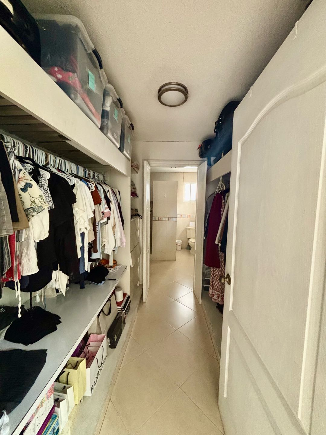 Se Alquila Casa en Obarrio, Zonificacion Residencial o Comercial