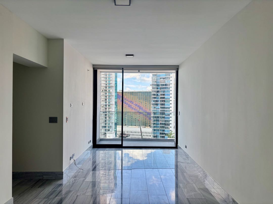 Se Alquila en PH Nuovo, Bella Vista