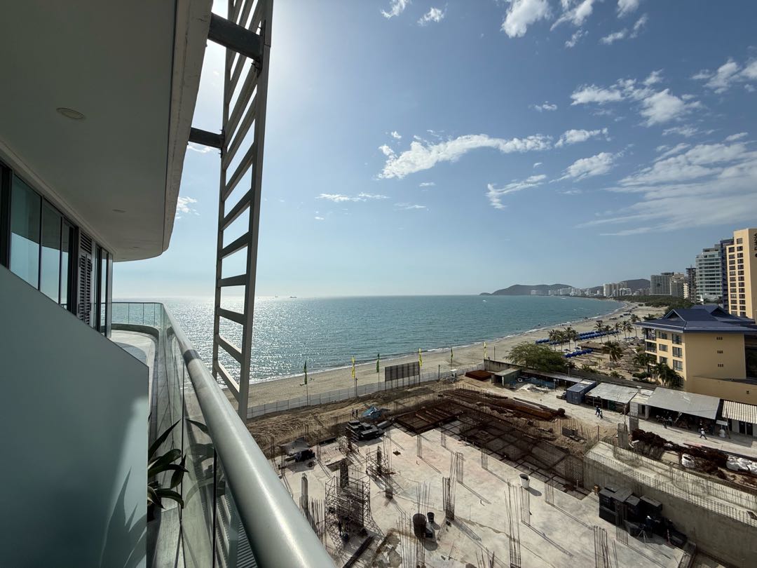 Se vende apartamento en Bello Horizonte - Santa Marta