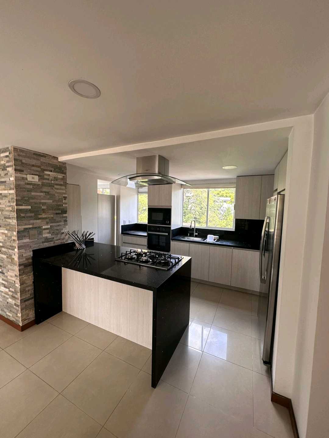 Se Arrienda Apartamento en el Poblado@ Medellin