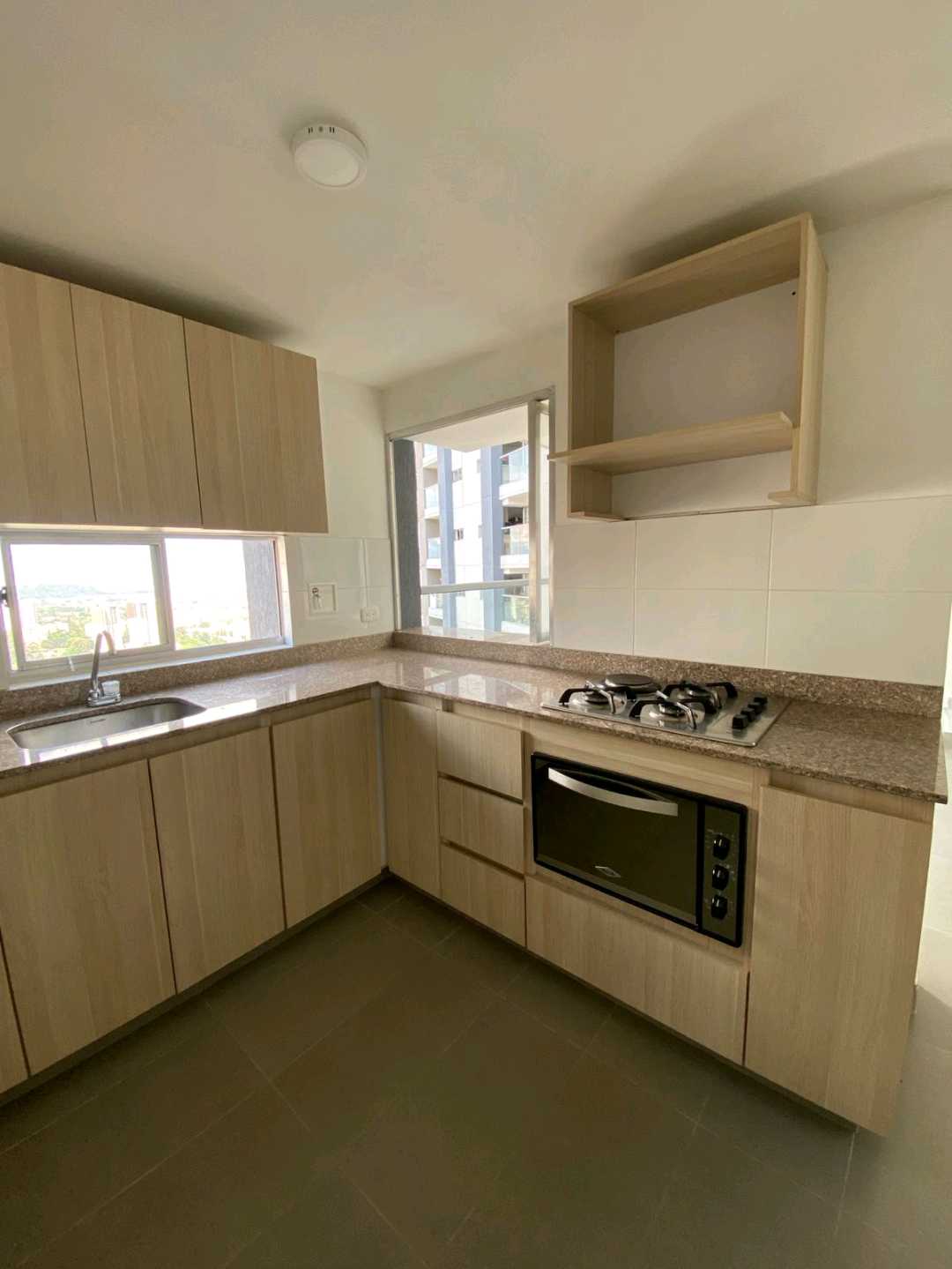 Se Arrienda Apartamento en Loma De Los Bernal, Belén, Medellín