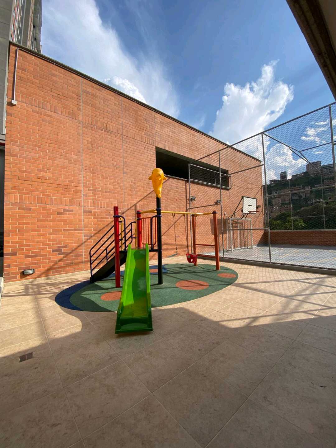 Se Arrienda Apartamento en Loma De Los Bernal, Belén, Medellín