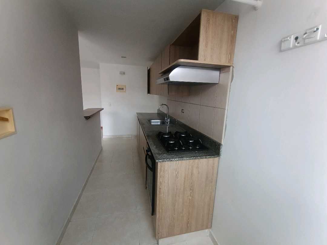 Se Arrienda Apartamento en los Colores, Medellín, Antioquia