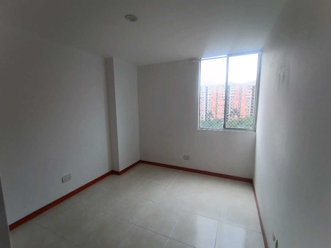 Se Arrienda Apartamento en los Colores, Medellín, Antioquia