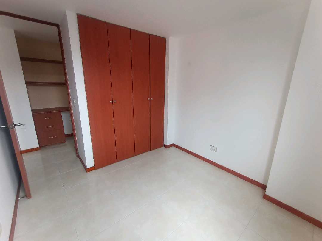 Se Arrienda Apartamento en los Colores, Medellín, Antioquia