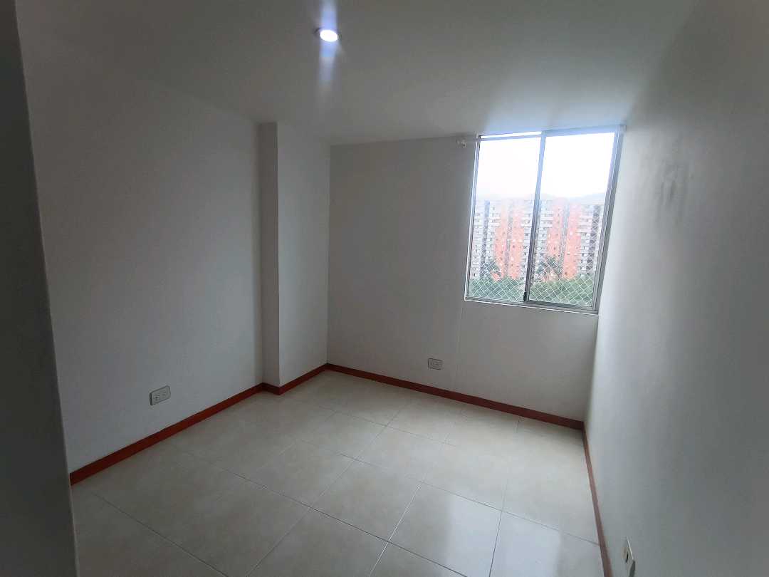 Se Arrienda Apartamento en los Colores, Medellín, Antioquia