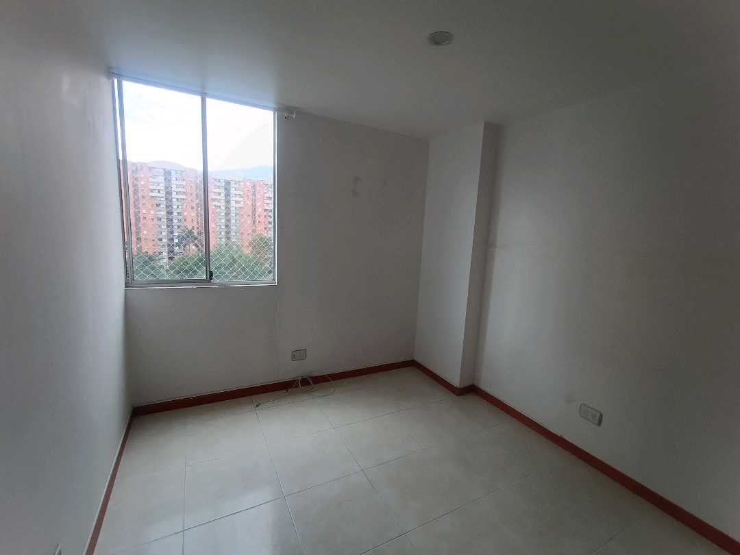 Se Arrienda Apartamento en los Colores, Medellín, Antioquia