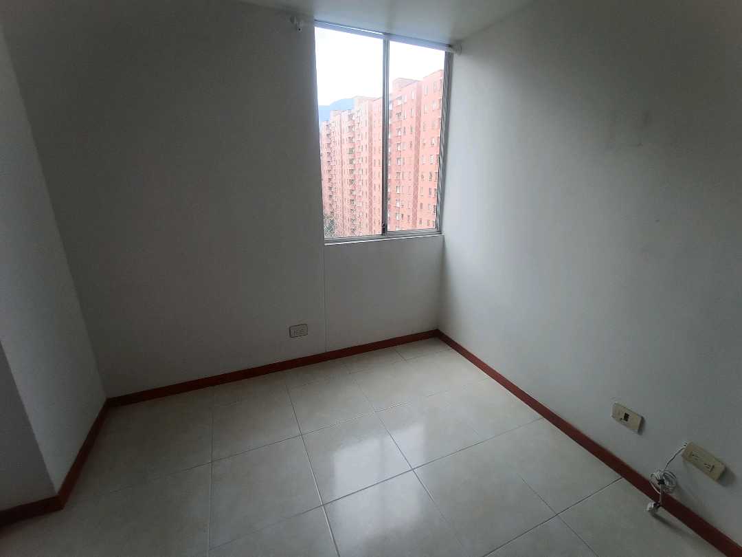 Se Arrienda Apartamento en los Colores, Medellín, Antioquia