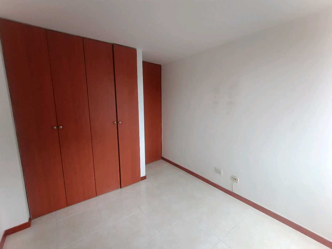 Se Arrienda Apartamento en los Colores, Medellín, Antioquia