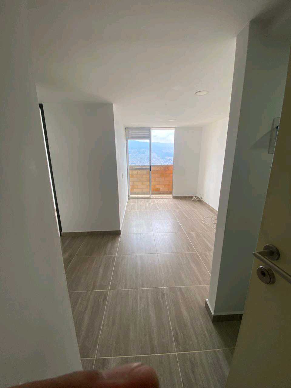 SE ARRIENDA APARTAMENTO EN ROBLEDO PAJARITO, MEDELLÍN