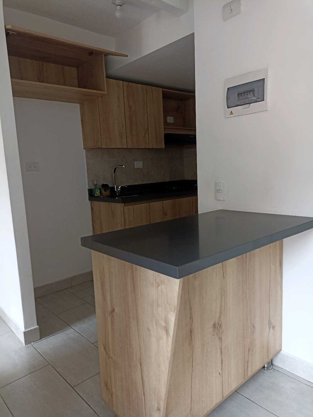 SE ARRIENDA APARTAMENTO ROBLEDO, PAJARITO