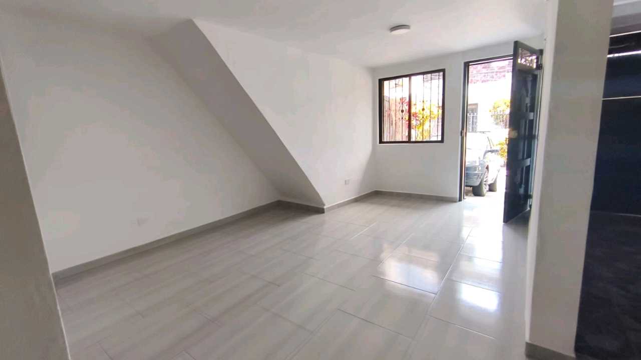 Se Arrienda Casa en Gratamira,Medellín