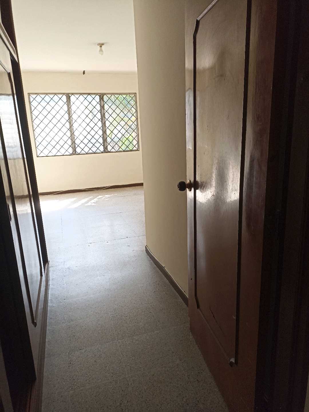 Se Arrienda Casa Primer Piso en Belén Rosales, Medellín