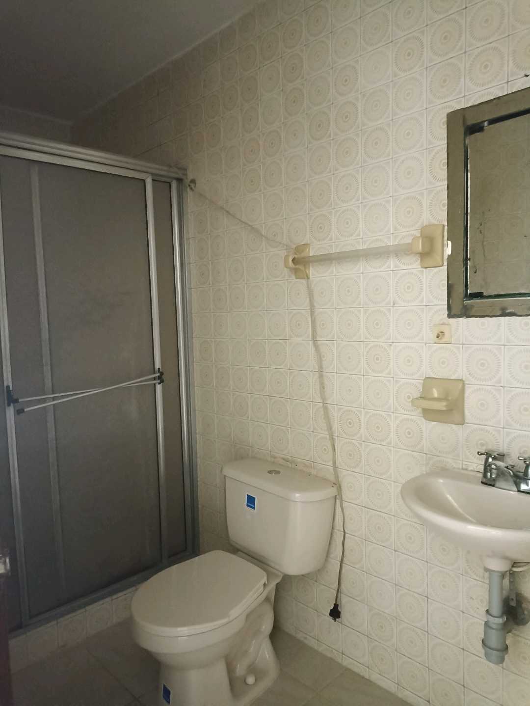 Se Arrienda Casa Primer Piso en Belén Rosales, Medellín