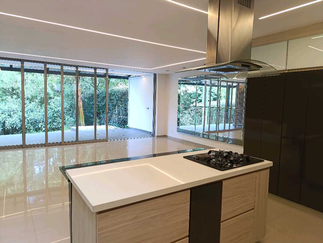 Se Arrienda Casa Villa Novoa Envigado