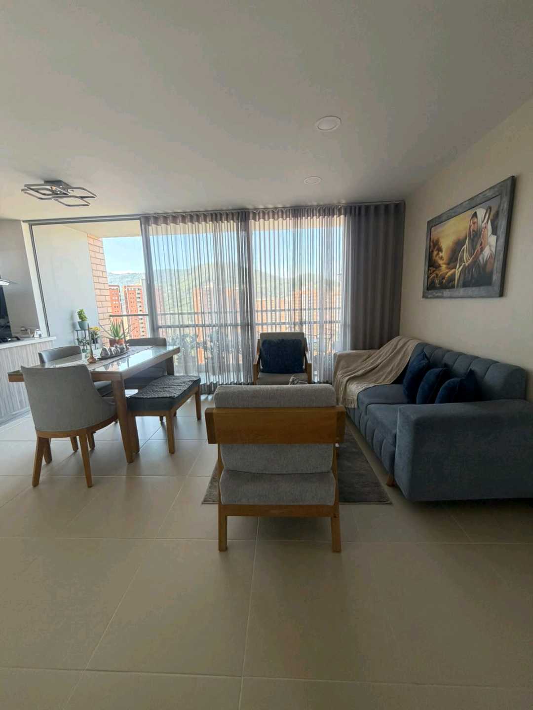 Se Arrienda Exclusivo Apto de 108m² en Itagüí – Suramérica, Piso 22