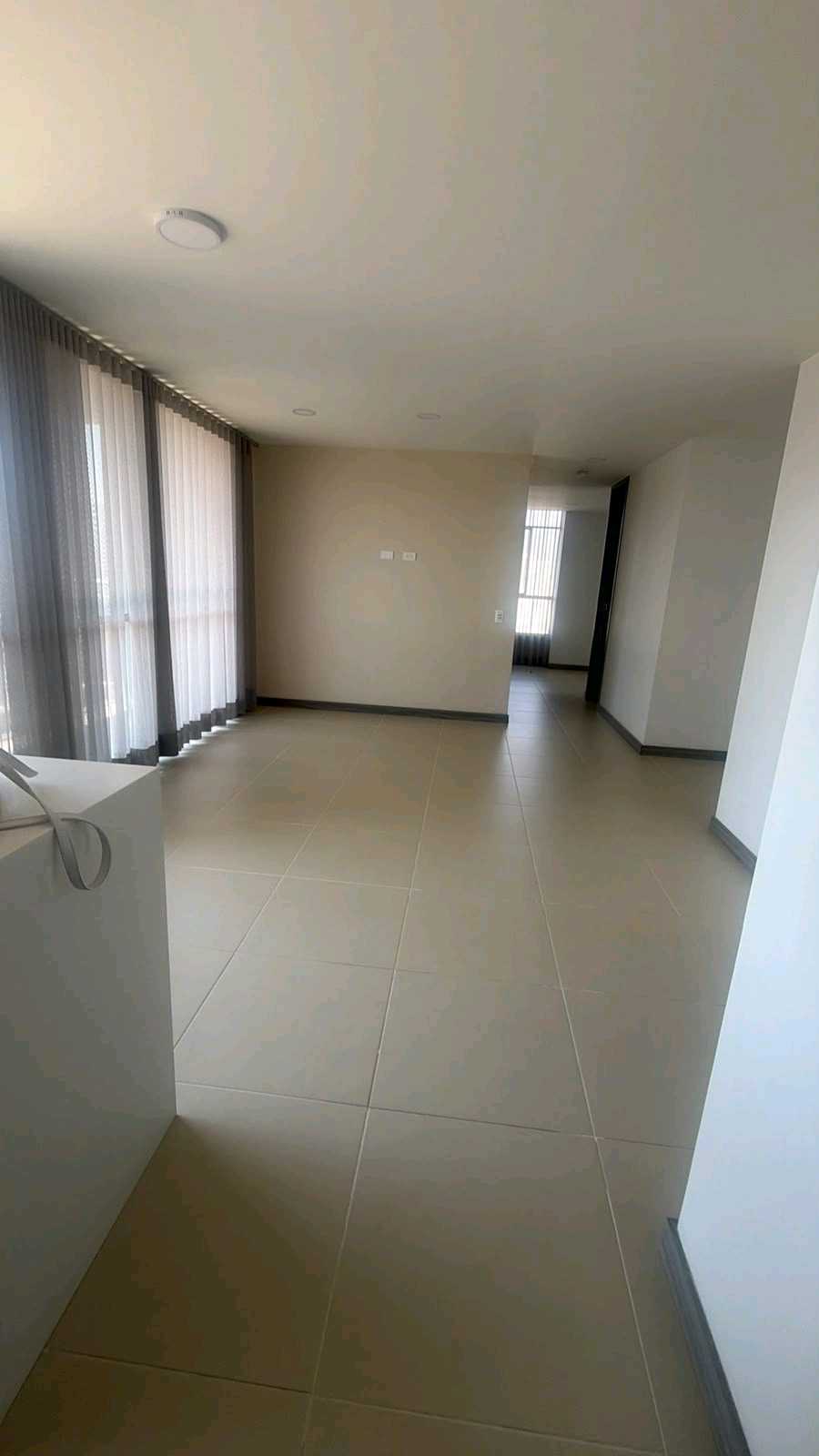 Se Arrienda Exclusivo Apto de 108m² en Itagüí – Suramérica, Piso 22