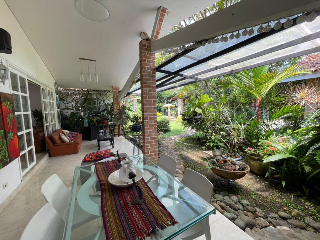 SE ARRIENDA HERMOSA CASA EN PANCE-CALI