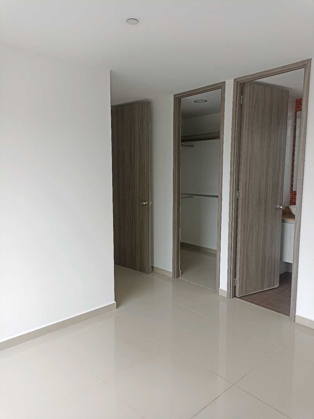 SE ARRIENDA HERMOSO APARTAMENTO UBICADO EN PILARICA