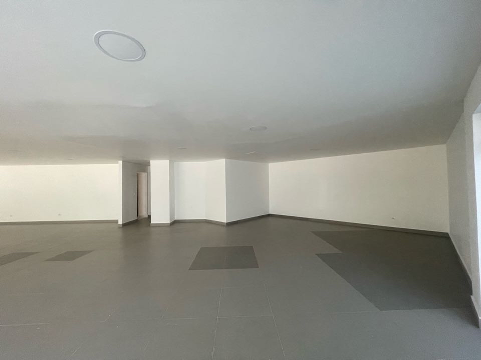 se arrienda local medellin cerca a clinica las americas