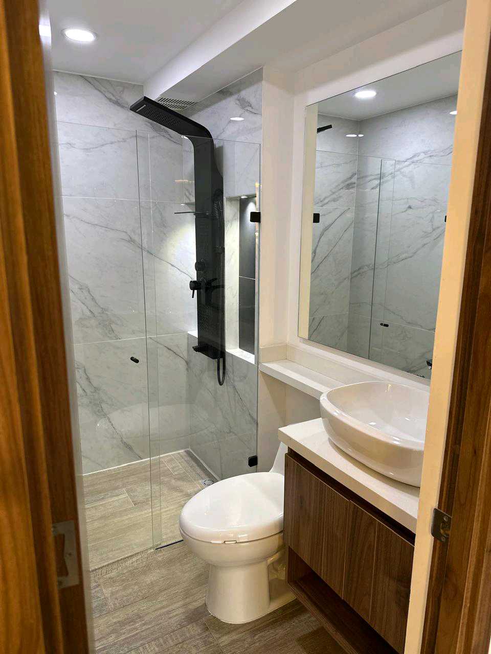 Se arrienda lujoso apartamento en Sabaneta