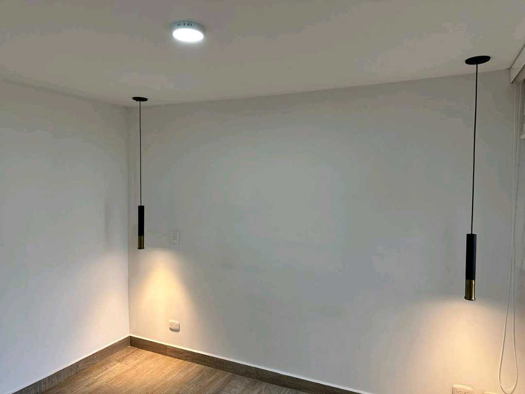 Se arrienda lujoso apartamento en Sabaneta