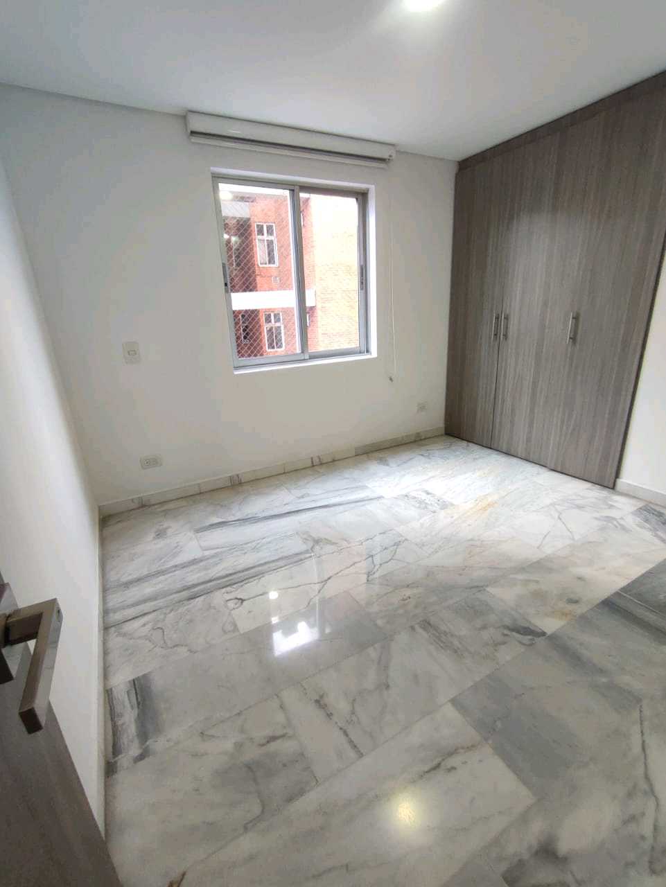 Se Arrienda Moderno Apartamento en Conquistadores, Medellín
