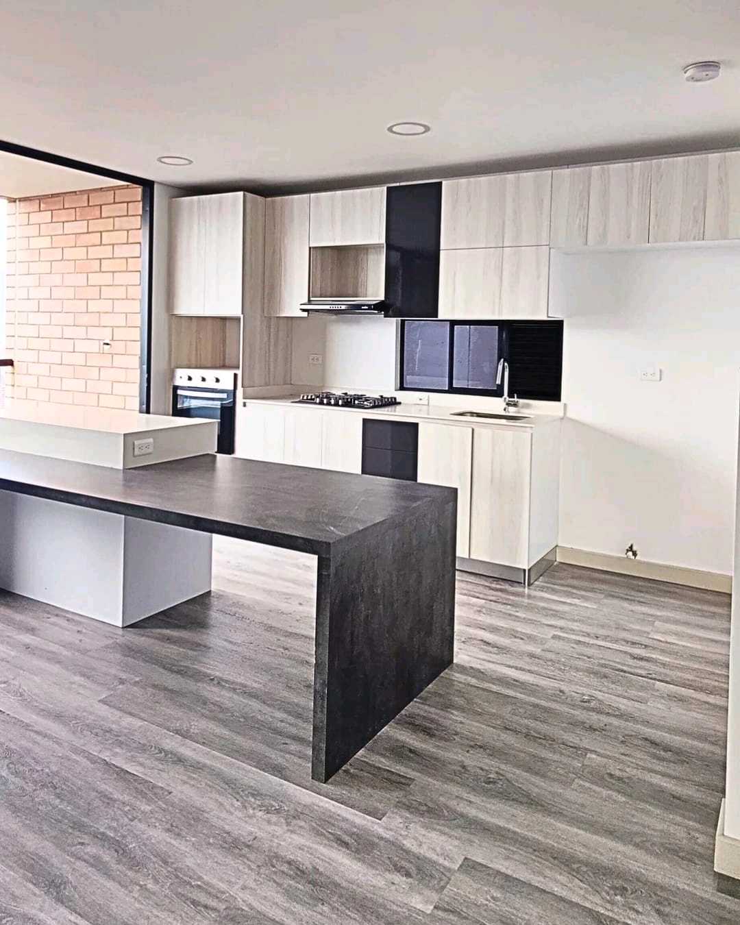 Se Arrienda Penthouse Moderno en Poblado, Medellín