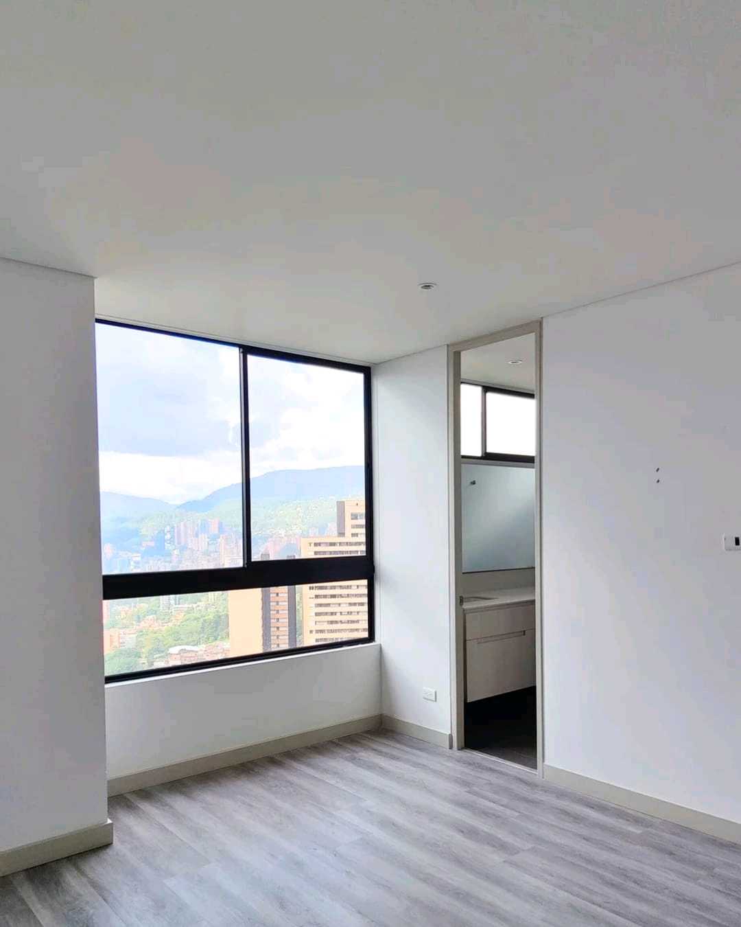 Se Arrienda Penthouse Moderno en Poblado, Medellín