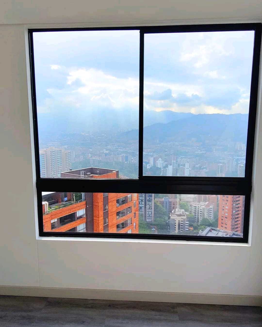 Se Arrienda Penthouse Moderno en Poblado, Medellín